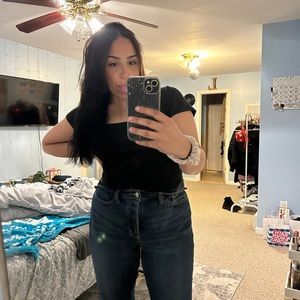 Meet your Posher, Leah